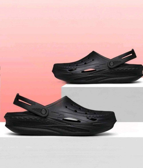 Croc_s Off Grid Clogs Black - Image 2
