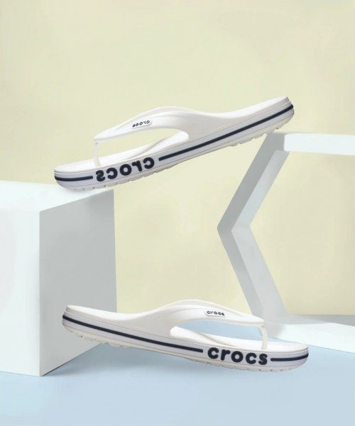 CROCCS BAYABAND FLIP FLOP WHITE - Image 2