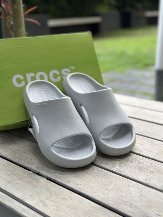 Croccs Mellow Recovery Slides Light Grey