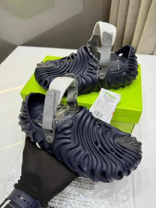 Croc.s Bembury blue