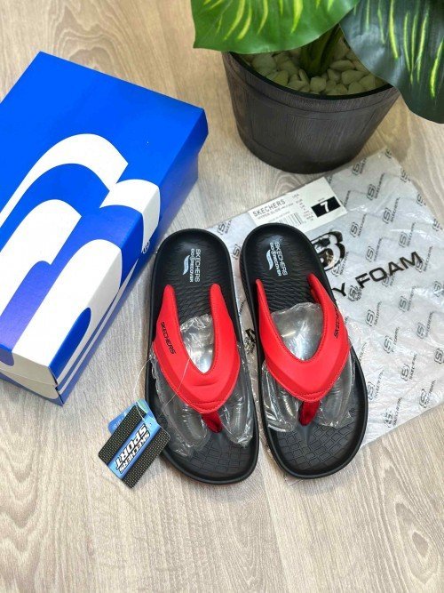 Skecher.s Hyper Burst Go Recover ArchFit Premium Red Black Simplex - Image 2