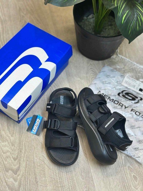 Skecher.s Go Recover Adjustable Straps All Black Sports Sandal - Image 2