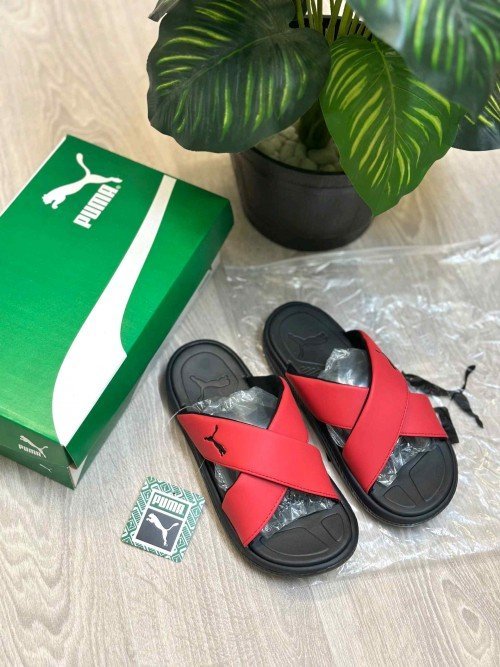 Pum.a Softride Seave Cross Strap Red Slides