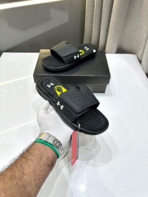 Under Armo Slide black
