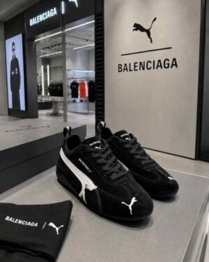 Pumaa x Balenciagaa Speedcat Suede Distressed BLACK 2510