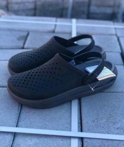 Crocss inmotion LiteRide Clogs Black Grey - Image 2